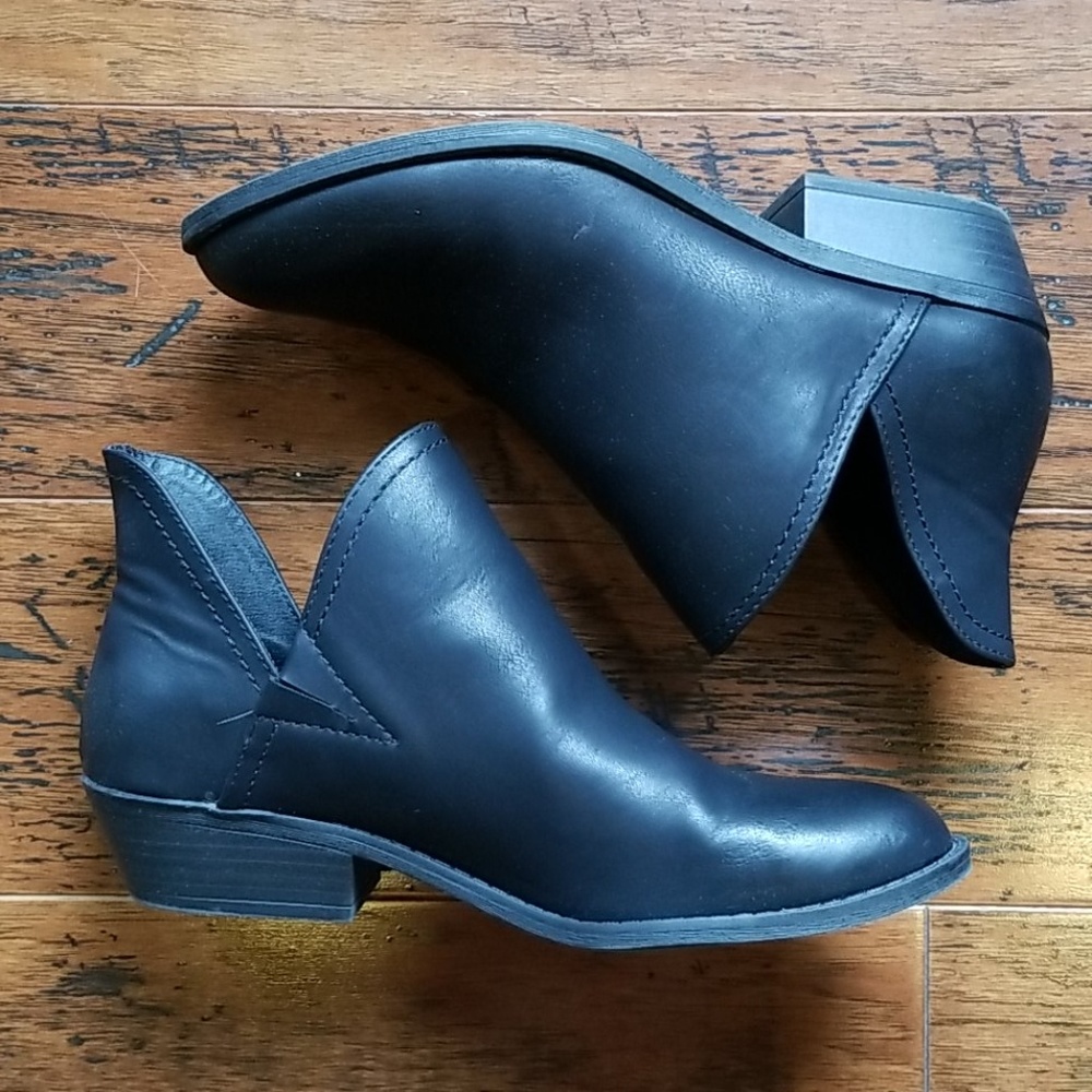 Black Booties